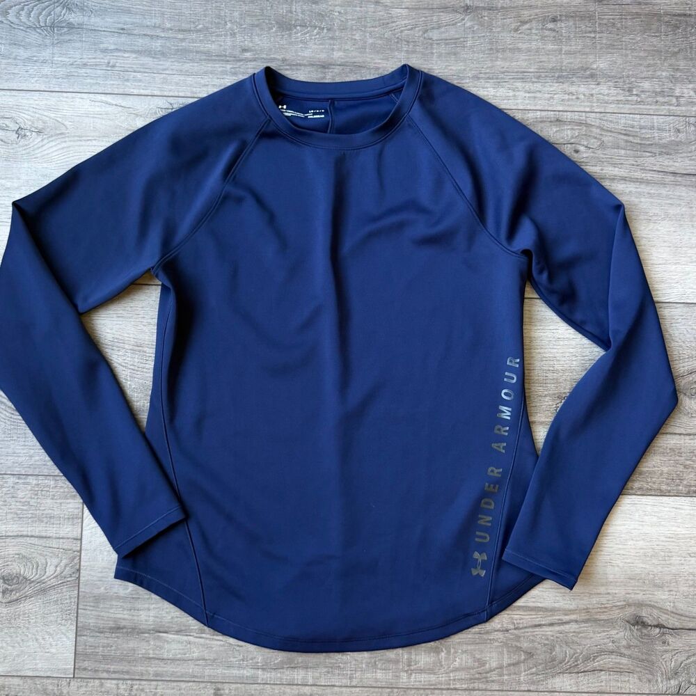 Under Armour Womens Cold Gear Pullover Base Layer Long Sleeve Shirt